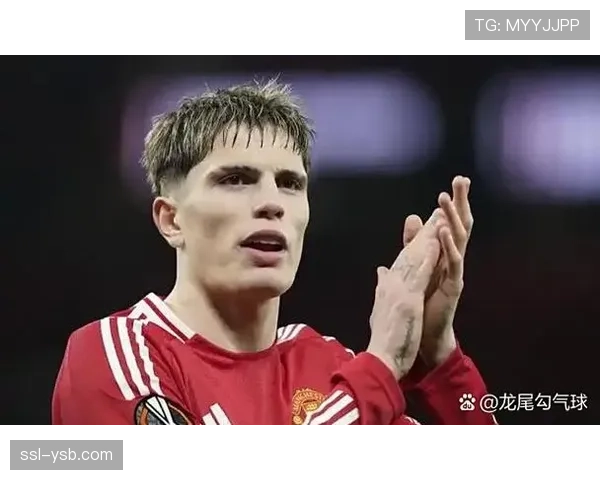 慕尼黑检察院就多年前的转会案，传唤一名前拜仁高管进行调查。