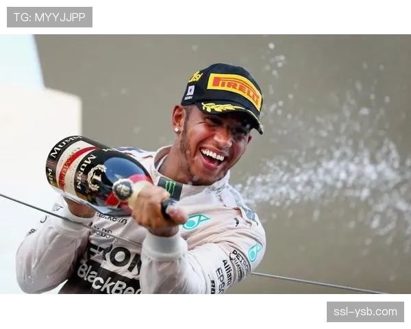 西甲与某流媒体平台达成合作协议，将推出俱乐部幕后纪录片系列